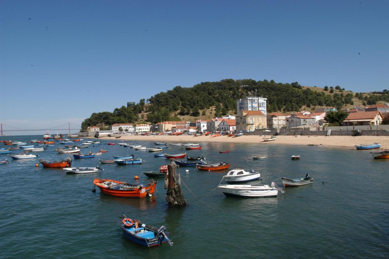 Beach & City - Trafaria Esterno foto